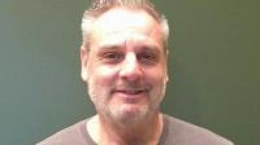 Dennis Edward Lucas Jr a registered Sex Offender of California