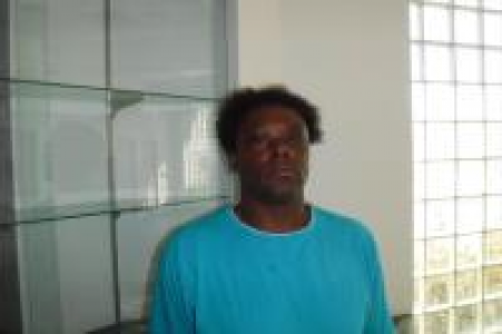 Deran Odell Howard a registered Sex Offender of California