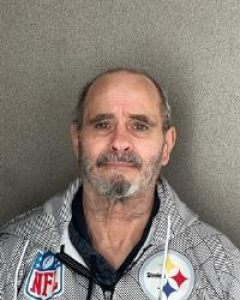 Estrada John Beoto a registered Sex Offender of California