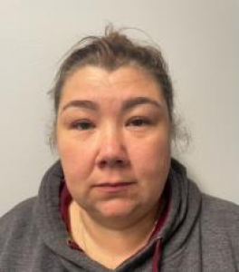 Kimberly Michelle Leinenweaver a registered Sex Offender of California