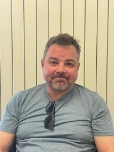 Lee Thomas Nealeigh a registered Sex Offender of California