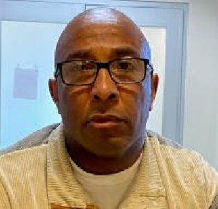 Lester Anthony Evelyn a registered Sex Offender of California