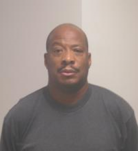 Marlon Orlando Davis a registered Sex Offender of California