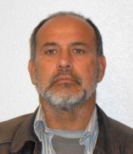 Robert Pinuelas a registered Sex Offender of California
