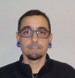 Adam Eugene Salmon a registered Sex Offender of California