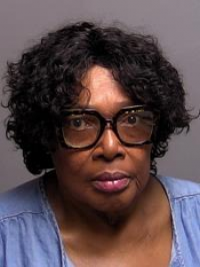 Carole Yvonne Mccrory a registered Sex Offender of California