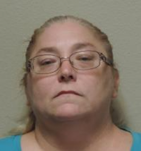 Cynthia Christine Gunderman a registered Sex Offender of California