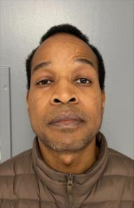 Darold Renaldo Davis a registered Sex Offender of California