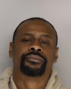 Deshiro Deshaun Tardy a registered Sex Offender of California