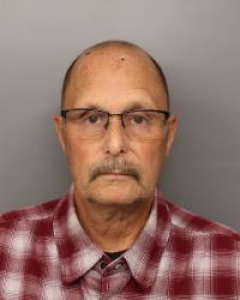 Jonathan Bennet Lowry a registered Sex Offender of California