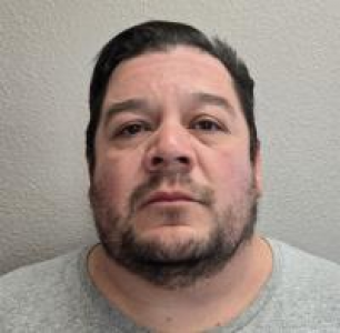 Julian Adrain Guzman a registered Sex Offender of California