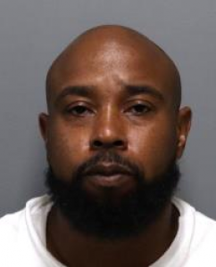 Lavar Desean Lockhart a registered Sex Offender of California
