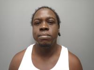 Leon Lamonte Giles a registered Sex Offender of California