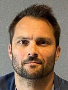 Nicholas Brian Mckinley a registered Sex Offender of California