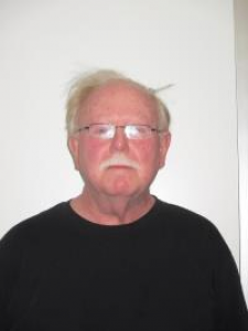 Orlando Robert Hutchinson a registered Sex Offender of California