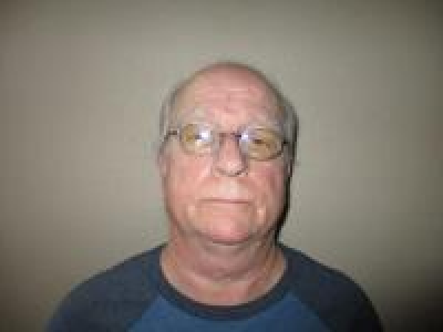 Robert Davis a registered Sex Offender of California