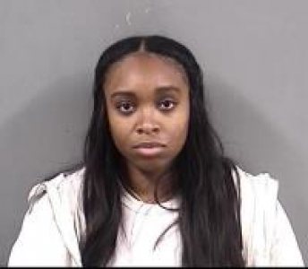 Tauzhanae Nasha Dowell a registered Sex Offender of California