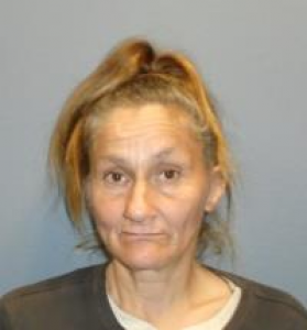 Tawnya Lynn Viveros a registered Sex Offender of California