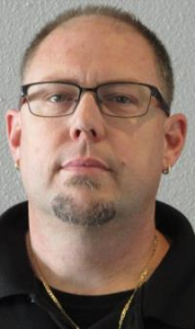 Timothy Ray Lee a registered Sex Offender of California