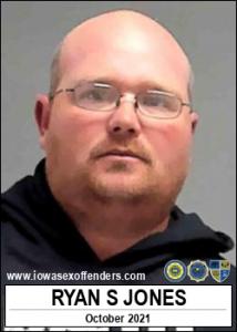 Ryan Strawn Jones a registered Sex Offender of Iowa