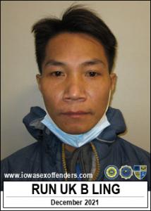 Run Uk Bau Ling a registered  of Iowa