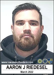 Aaron James Riedesel a registered Sex Offender of Iowa