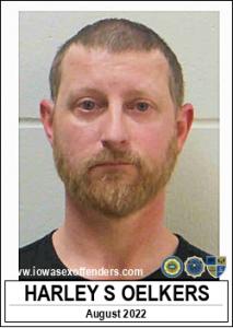Harley Steven Oelkers a registered Sex Offender of Iowa