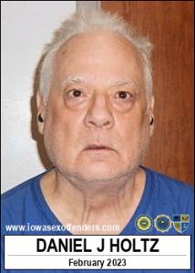 Daniel John Holtz a registered Sex Offender of Iowa