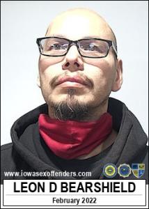 Leon Dean Bearshield a registered Sex Offender of Iowa