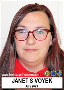 Janet Sue Voyek a registered Sex Offender of Iowa
