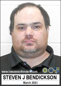 Steven James Bendickson a registered Sex Offender of Iowa