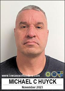 Michael Christopher Huyck a registered Sex Offender of Iowa