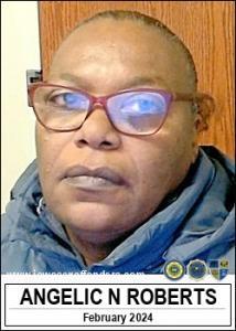 Angelic Navoris Roberts a registered Sex Offender of Iowa