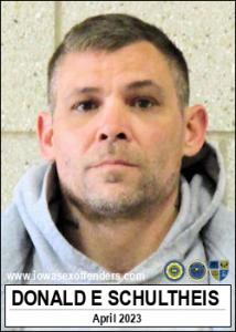 Donald Edward Schultheis a registered  of Iowa