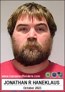 Jonathan Ray Haneklaus a registered Sex Offender of Iowa