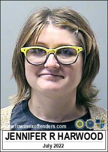 Jennifer Renee Harwood a registered Sex Offender of Iowa