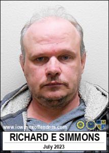 Richard Edward Simmons a registered Sex Offender of Iowa