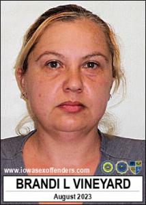 Brandi Leigh Vineyard a registered Sex Offender of Iowa