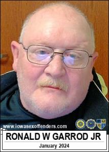 Ronald Wayne Garrod Jr a registered  of Iowa