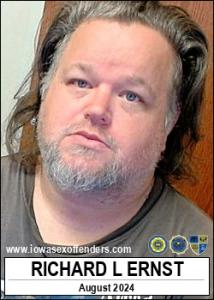 Richard Lawrence Ernst a registered Sex Offender of Iowa