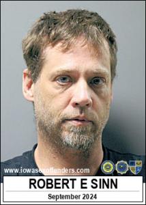 Robert Edward Sinn a registered  of Iowa