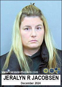 Jeralyn Renee Jacobsen a registered Sex Offender of Iowa