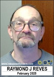 Raymond John Reves a registered Sex Offender of Iowa