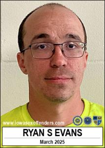 Ryan Scott Evans a registered Sex Offender of Iowa