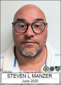 Steven Lee Richard Manzer a registered Sex Offender of Iowa