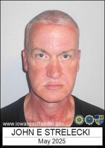 John Edward Strelecki a registered Sex Offender of Iowa
