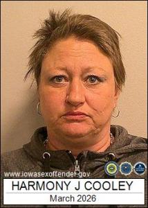 Harmony Jene Cooley a registered Sex Offender of Iowa