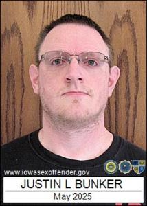 Justin Lloyd Bunker a registered Sex Offender of Iowa