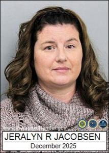 Jeralyn Renee Jacobsen a registered Sex Offender of Iowa