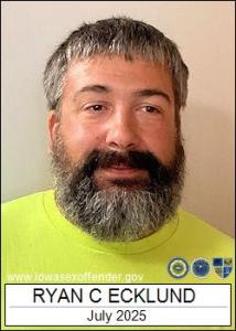 Ryan Christopher Ecklund a registered Sex Offender of Iowa